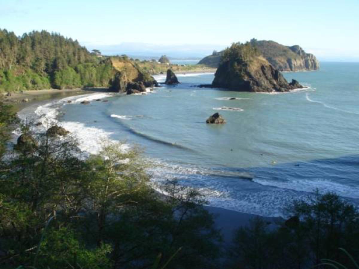 Trinidad Bay Bed And Breakfast Hotel Bagian luar foto